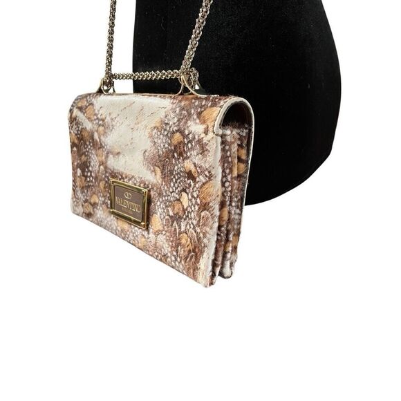 VTG VALENTINO GARAVANI  Calf Hair Feather Rockstud Crossbody Shoulder Clutch - Picture 10 of 16